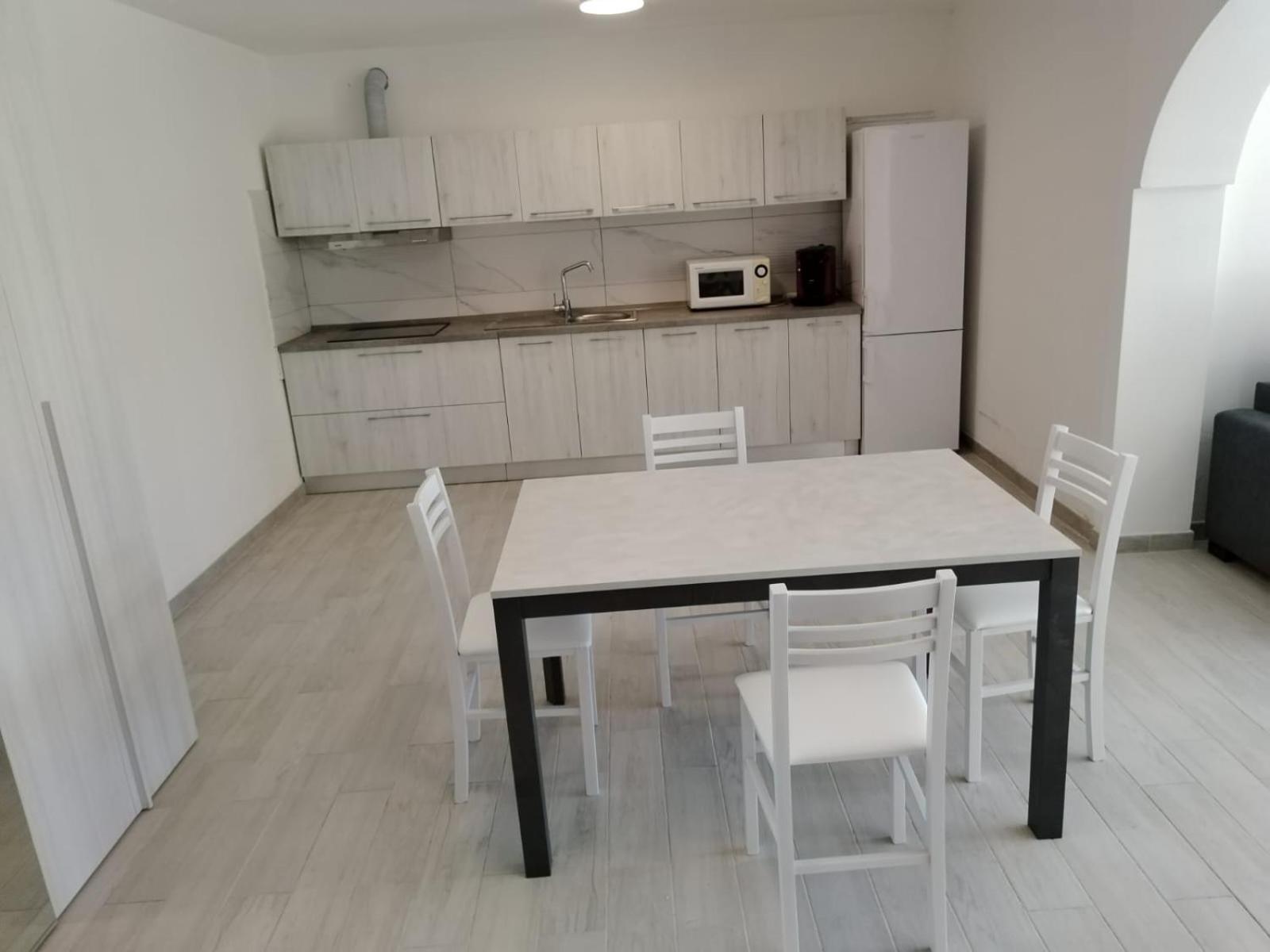 Marina di Sorso Villa Chiara מראה חיצוני תמונה